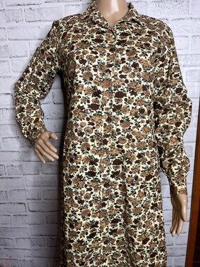 Vintage Minnesota woolen floral shirtdress
